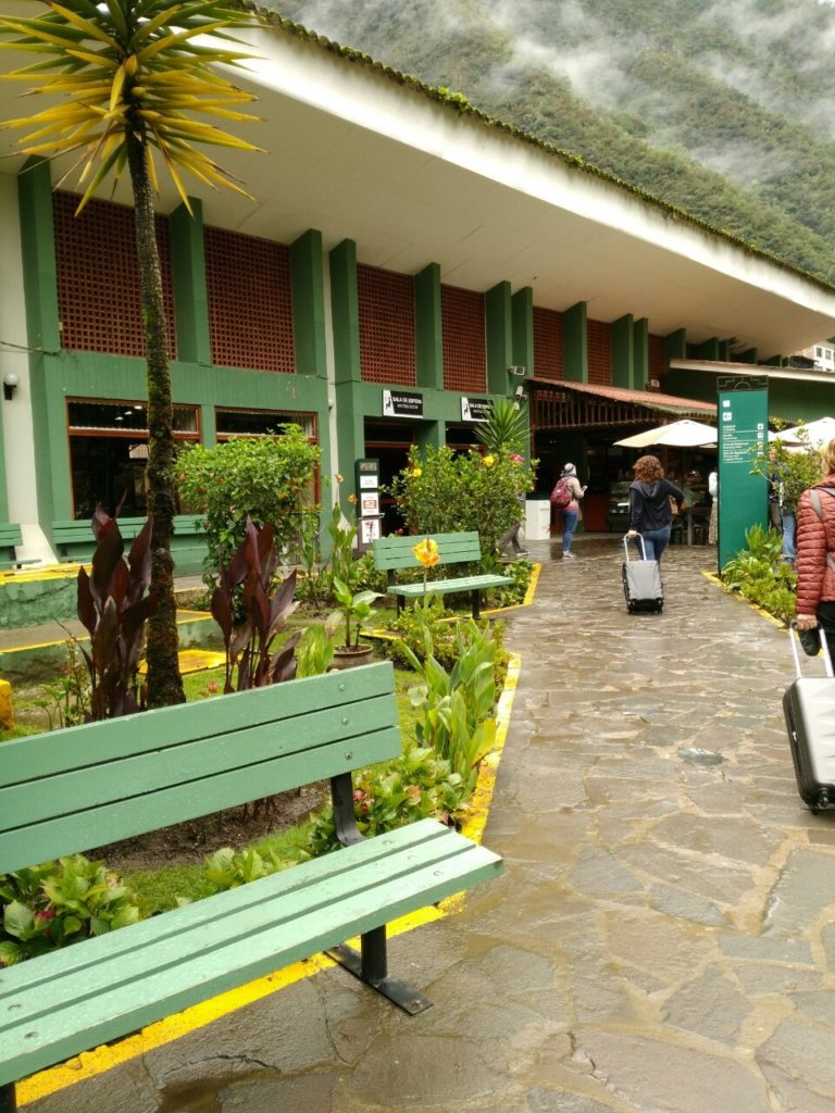 アグアスカリエンテス駅