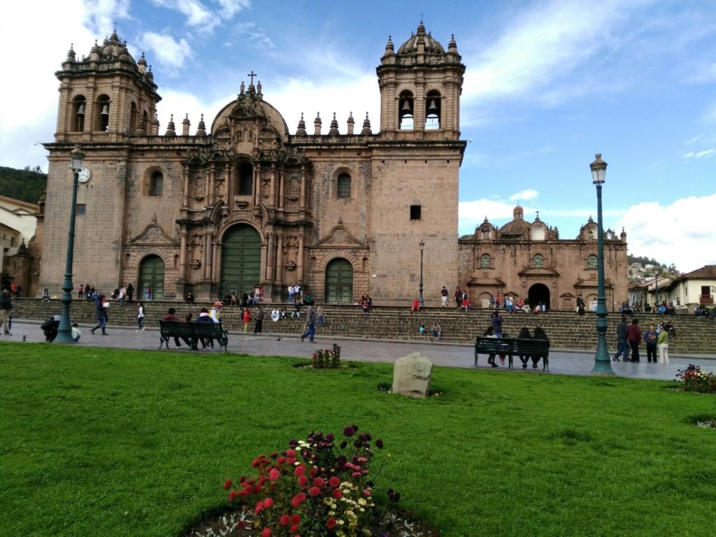 アルマス広場１